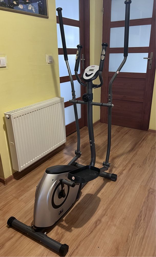 Rower eliptyczny orbitrek e-strider be 1700