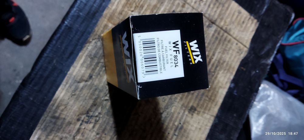 Várias peças para automóveis