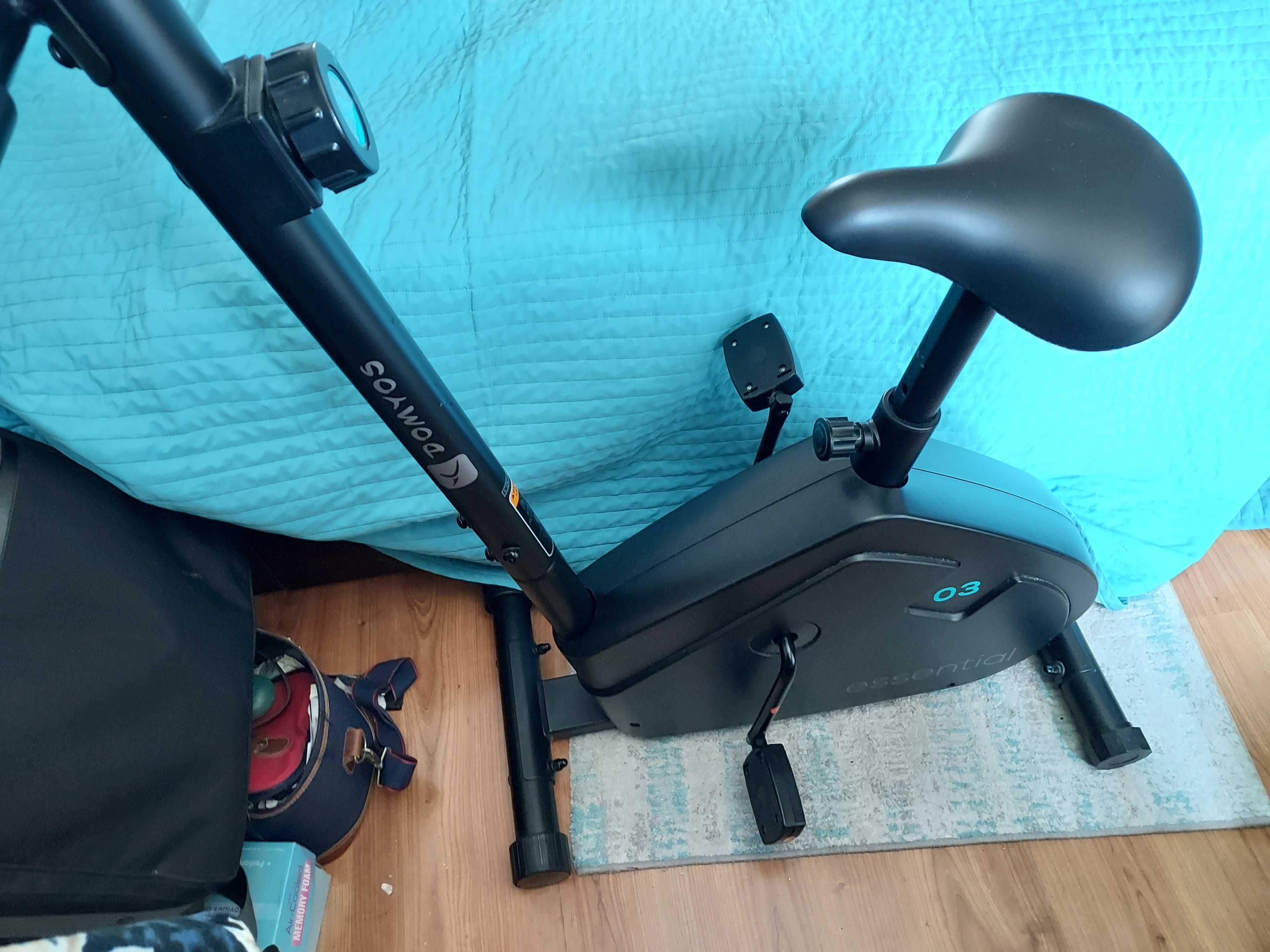 Bicicleta estática da Decathlon como nova