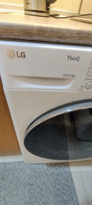 Máquina Lavar/secar LG ThinQ 10,5/7kg