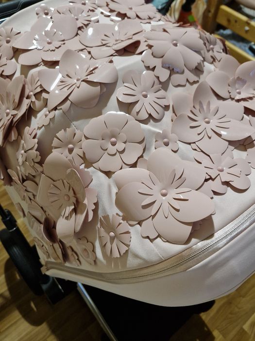 Cybex Priam Simply Flowers Pink (прогулочная коляска)