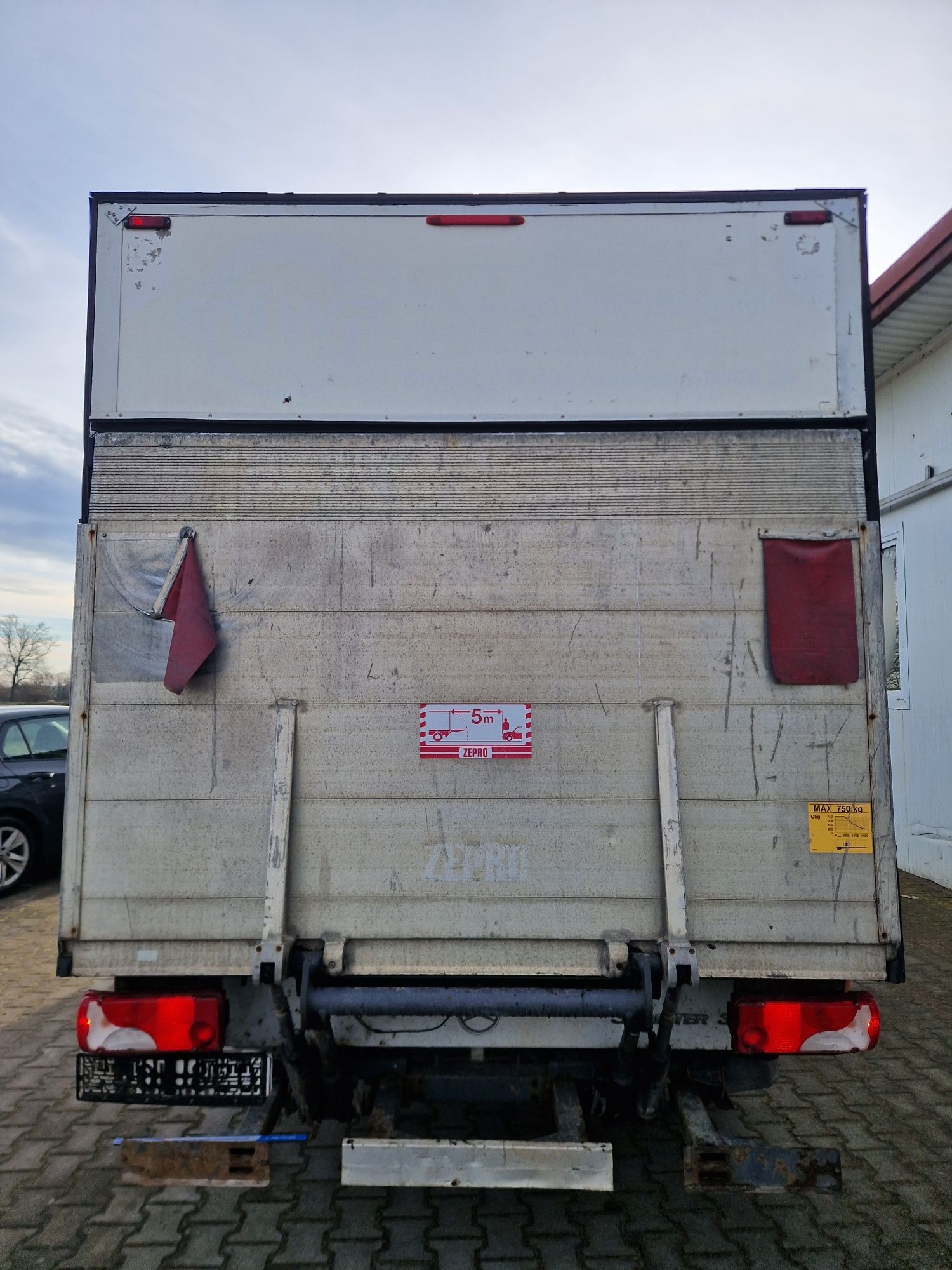 Winda załadowcza ZEPRO 750kg sprinter crafter