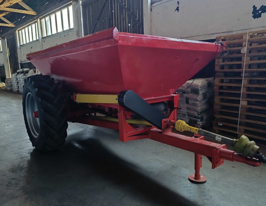 Wapno nawozowe NORDKALK Atrigran Standard Cal rozsiewacz