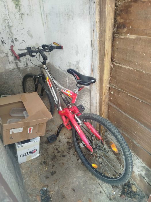 Vende-se Bicicleta