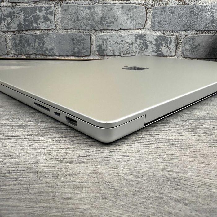 Apple MacBook Pro 16 2021 Silver (M1 Pro | 16Gb | 1Tb SSD | 16 GPU)