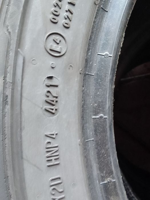 Cena za 4 Opony letnie 225/65r16C CONTINENTAL 2021r