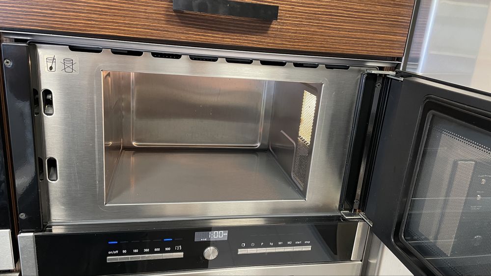 SIEMENS HF25M5R2 mikrofala model PREMIUM