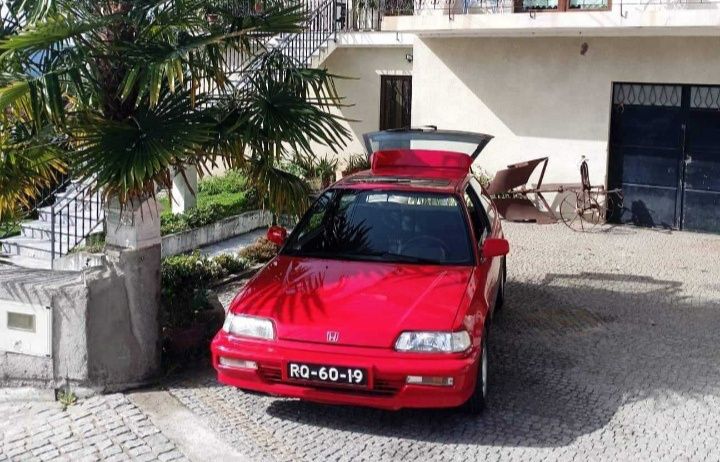Honda civic vermelho