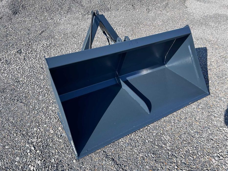 Łyżka do materiałów sypkich na TUZ do ciągnika