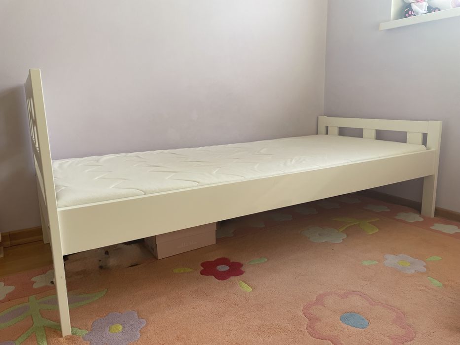 Rama łóżka z dnem z drewnianych listew