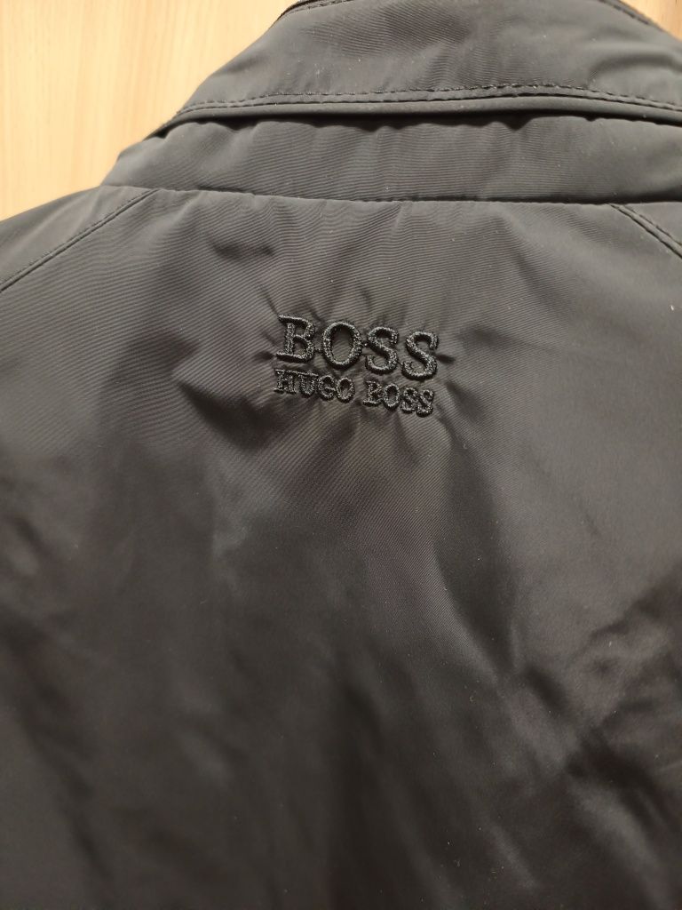 Hugo Boss / Куртка демісезонна чоловіча  L.