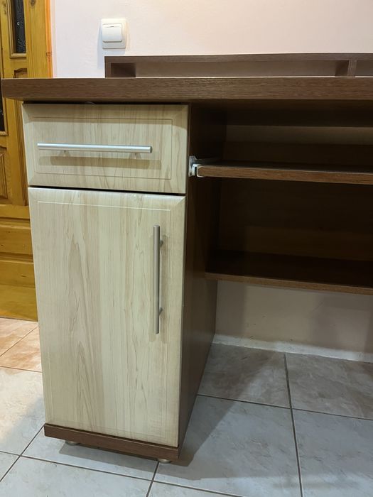 Компютерний стіл , для компʼютера, робочий стіл