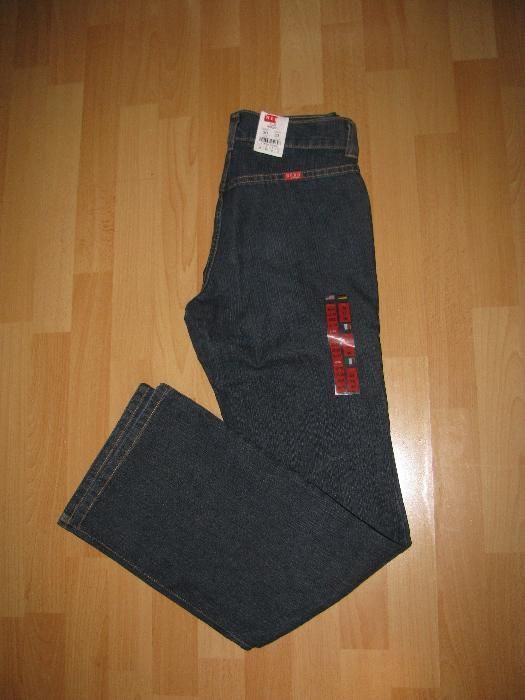 Wrangler Hero Flare spodnie jeans z wysokim stanem - W27-36 x L31/L33