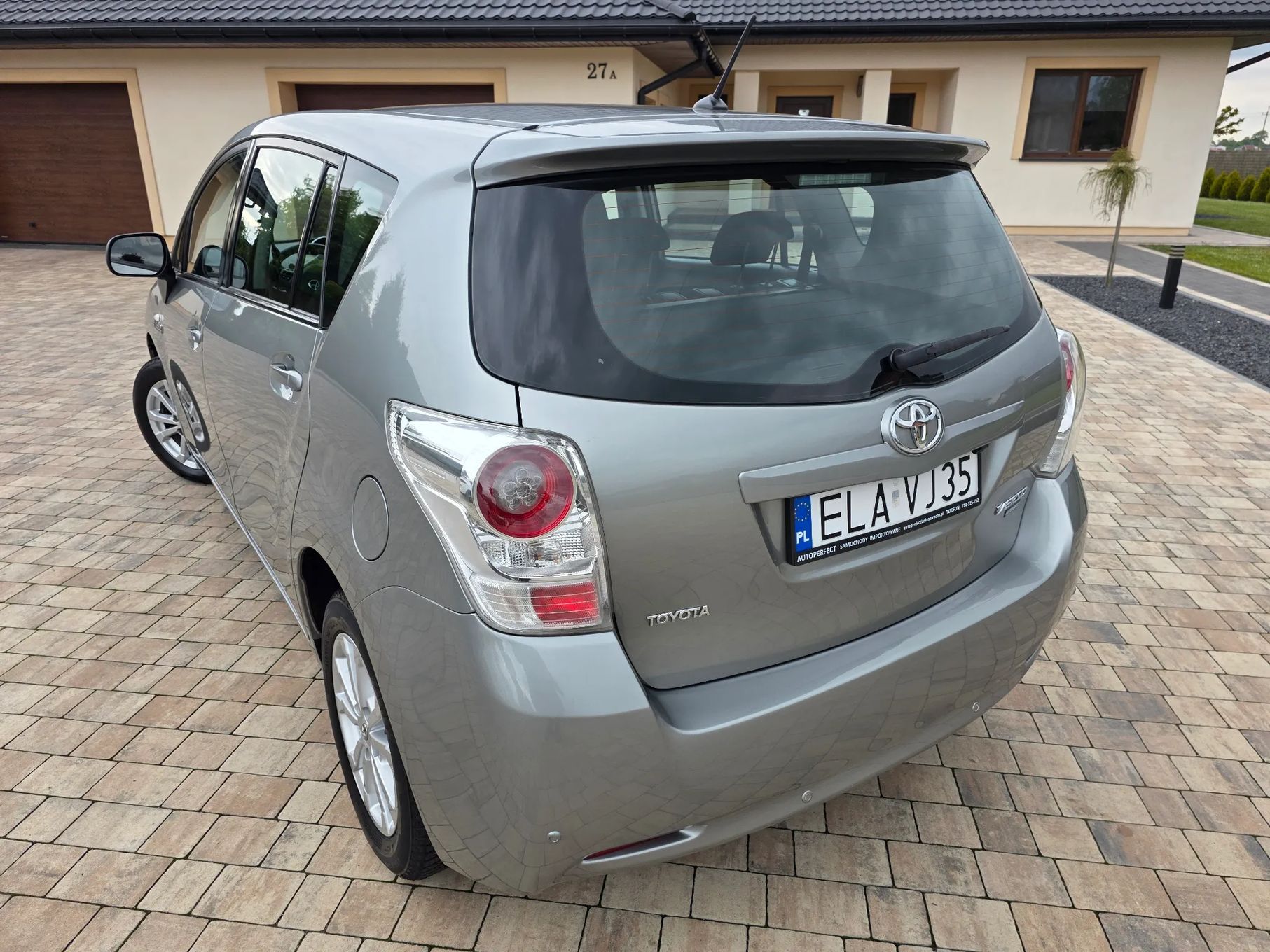 Toyota Verso 1.8 ALU Klimatro NAVI Panorama 2xPDC Bluetooth ANDROID Tempomat SERWIS