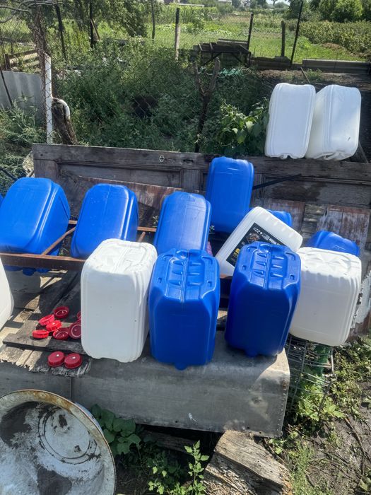 каністри 20 л.