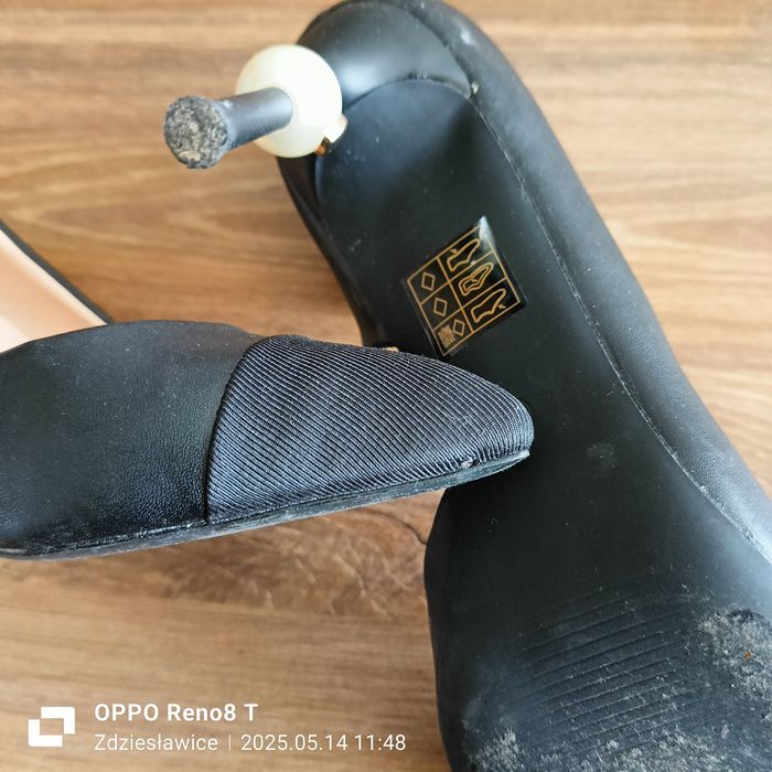 Buciki damskie na szpilkach