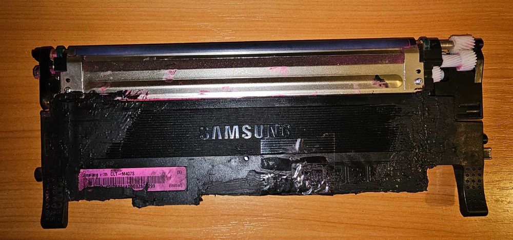 Лазерний кольоровий принтер samsung clp-320 не вмикається