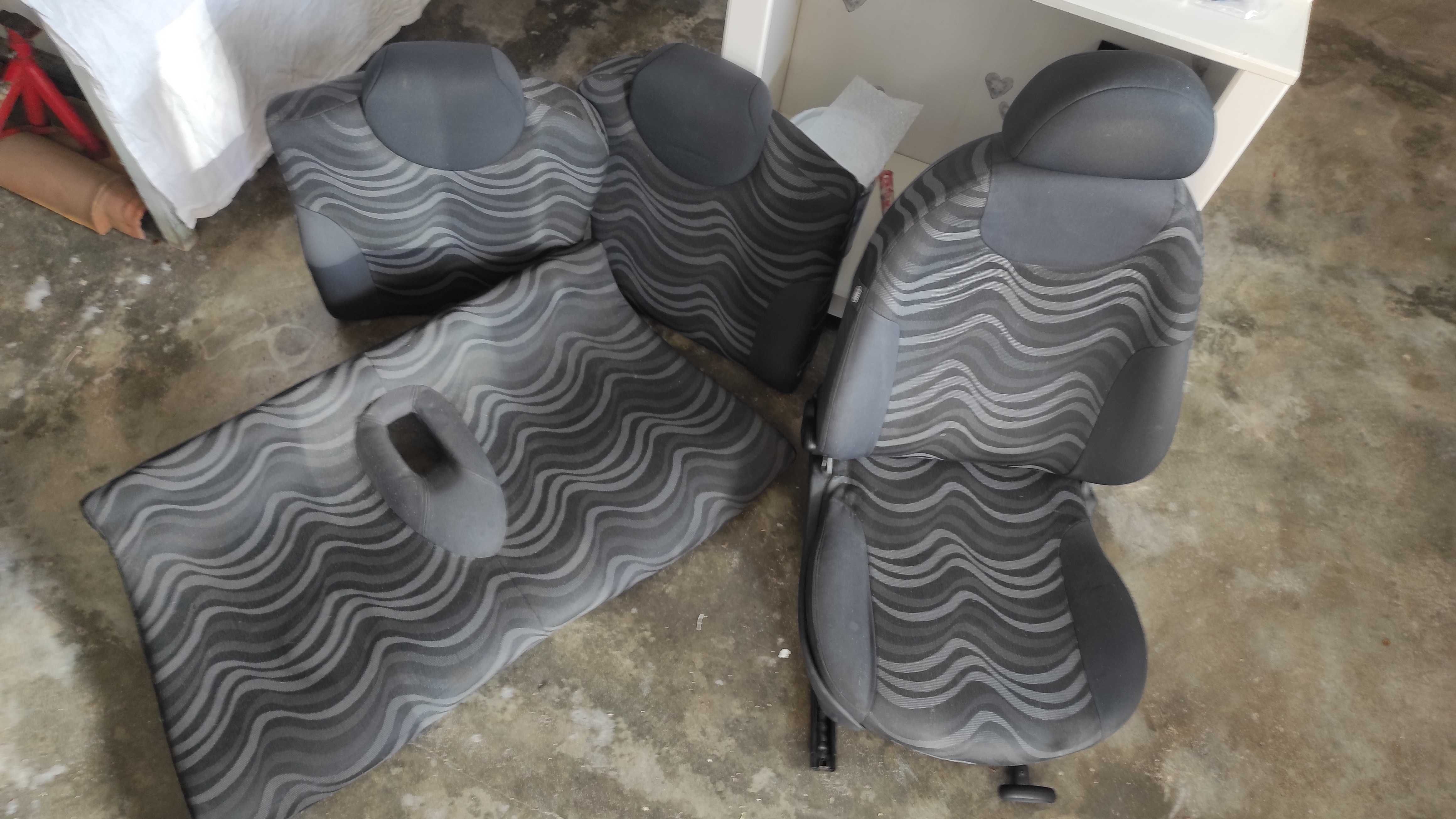 Bancos para MINI r50