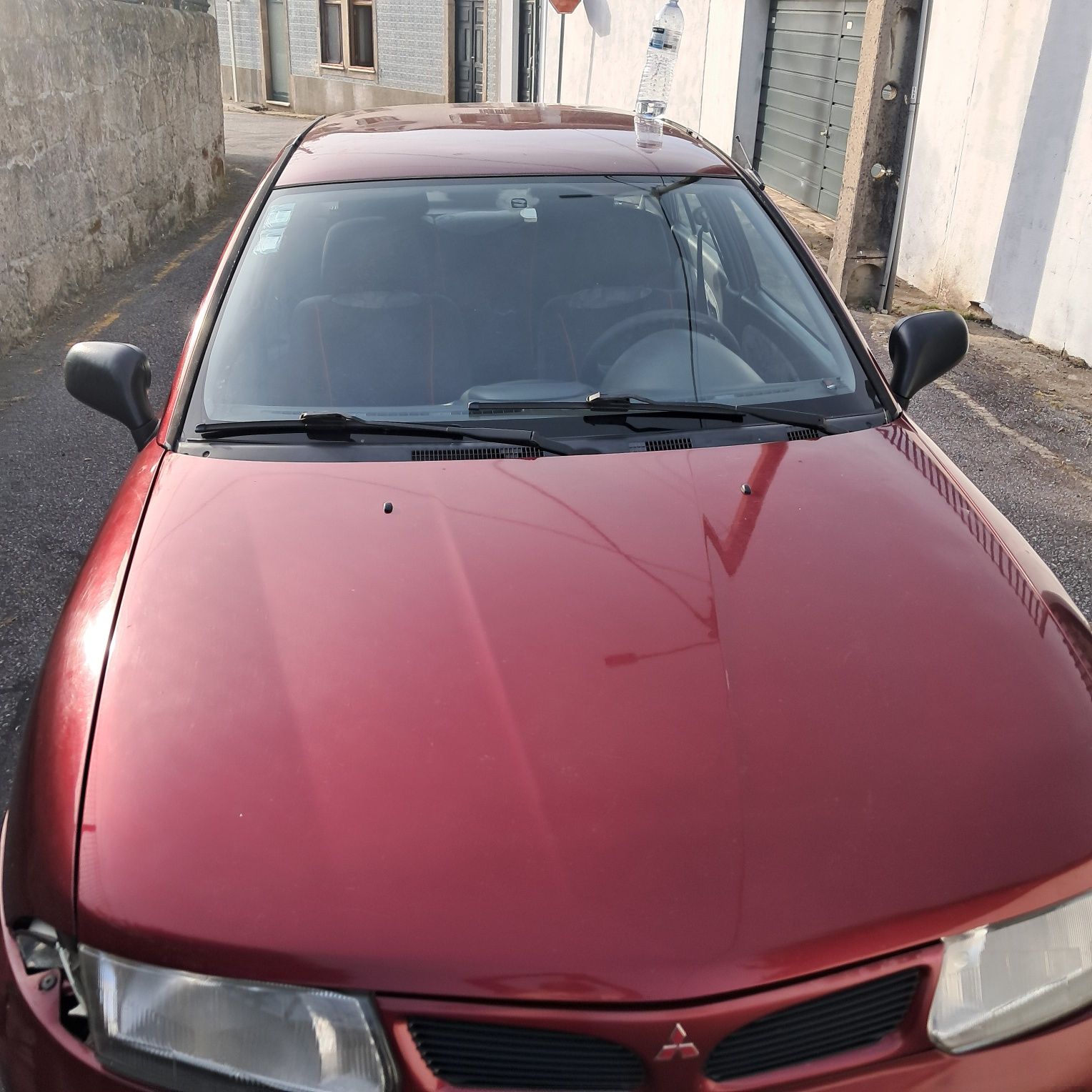 Mitsubishi carisma
