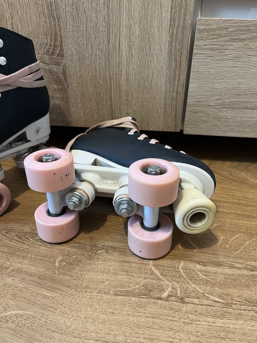 Patins tamanho 33