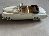 Model Solido skala 1/20 Rolls Royce Silver Cloud II made in France