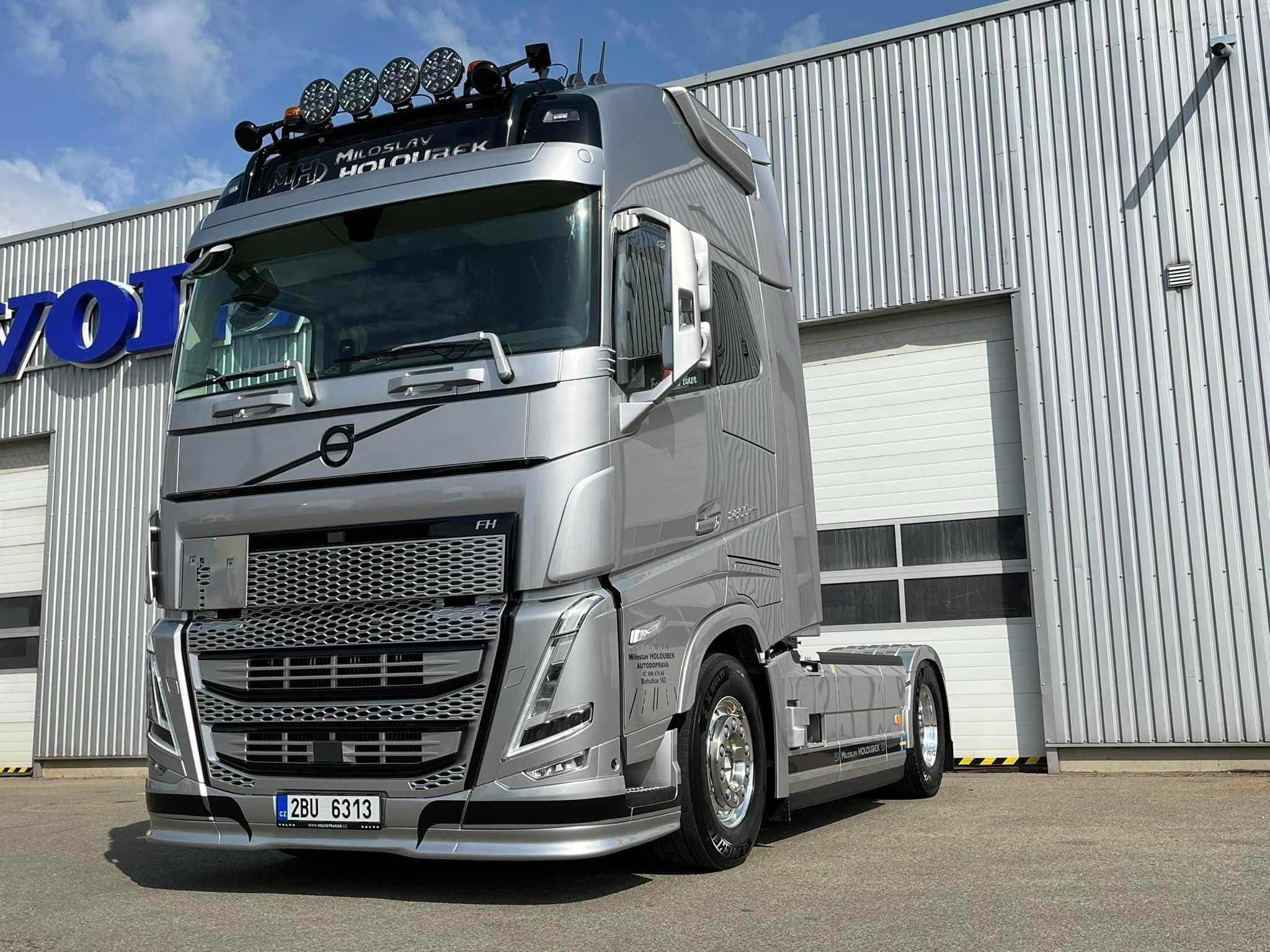 Spoiler dokładka 12 cm pod zderzak VOLVO FH4/FH5 tuning
