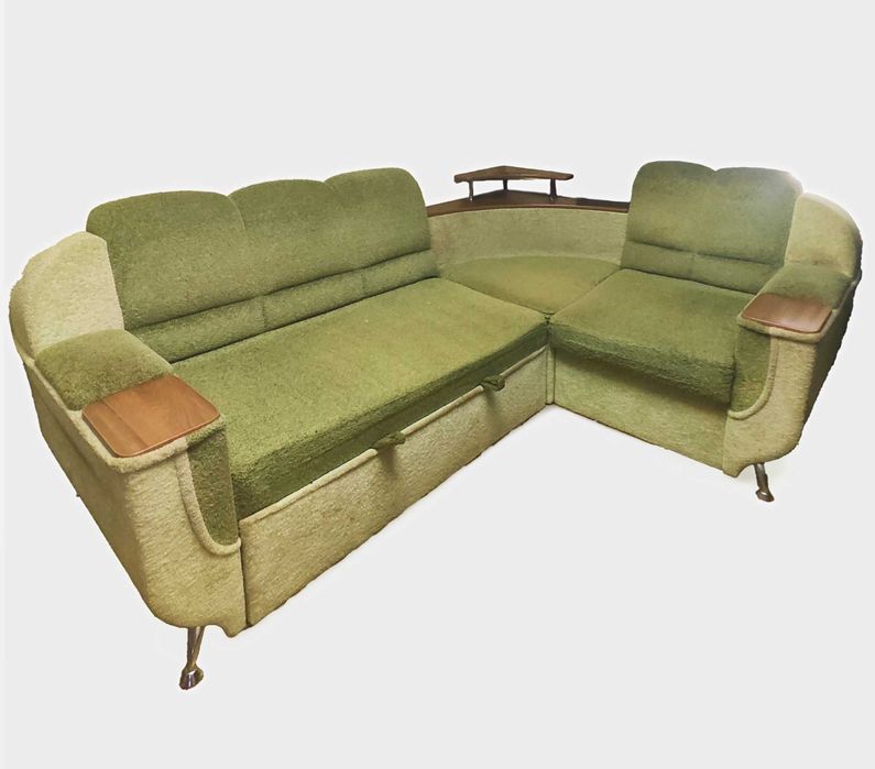 Диван кутовий вживаний