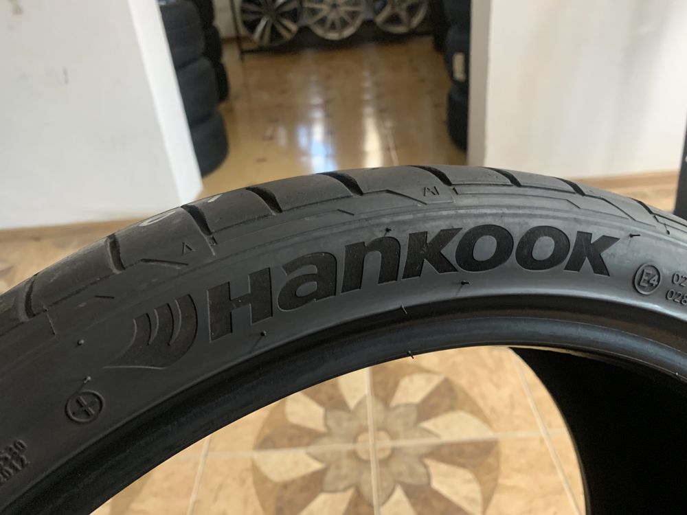 Пара літніх шин 235/35/19 91Y HANKOOK Ventus S1 EVO 3