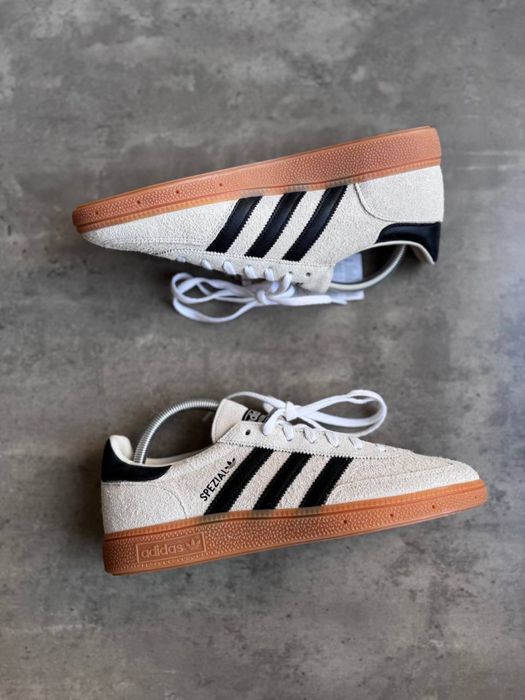 Кросівки Adidas Spezial / 42.5 , 37