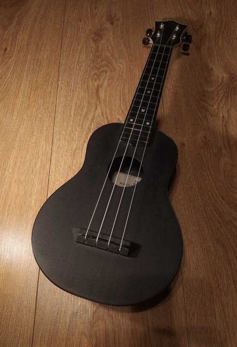 Ukulele Sopranowe (Mahilele) + Pokrowiec