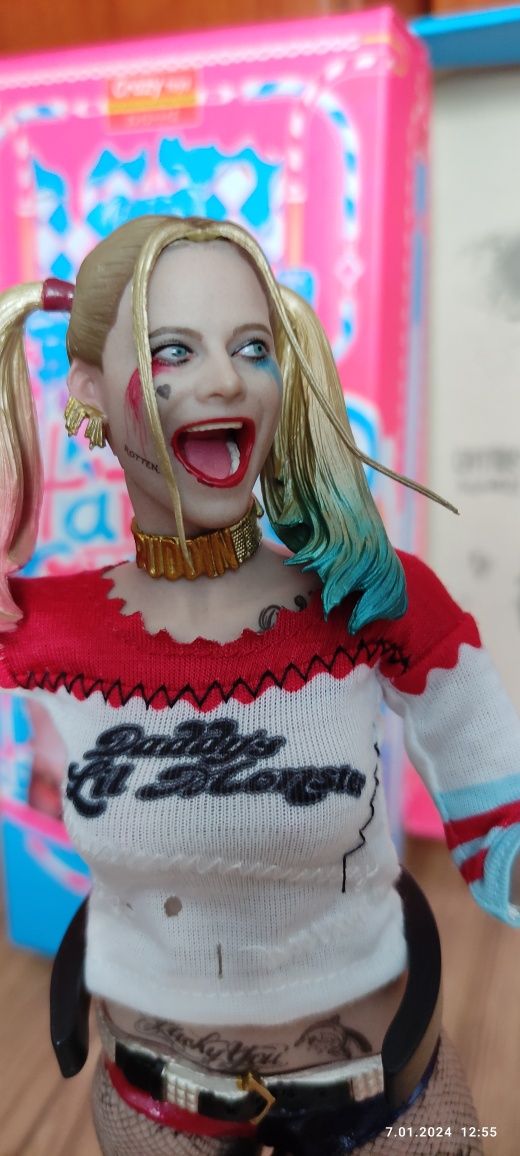 Figurka Harley Quinn