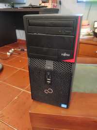 PC FUJITSO para pecas ou arranjo.