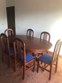 Mesa + 6 cadeiras (madeira maciça) em Ponte de Lima