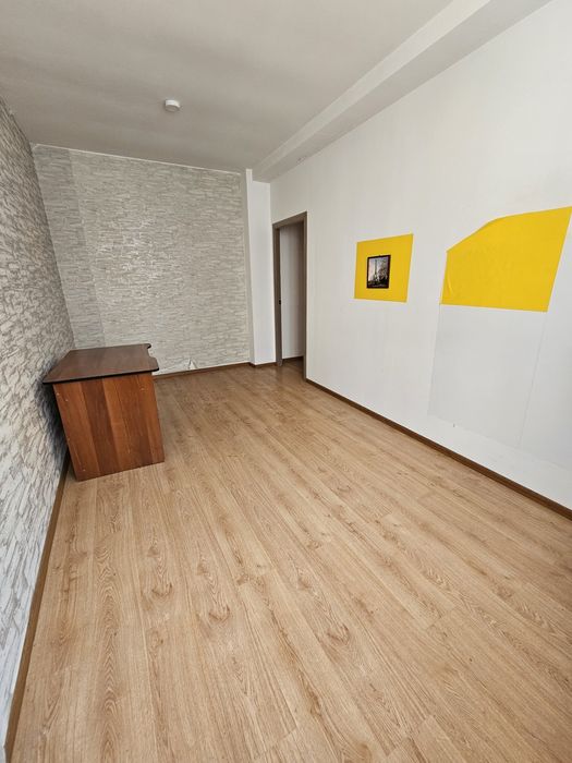 Продаж / оренда комерційного приміщення по
вулиці Героїв УПА. Розташов