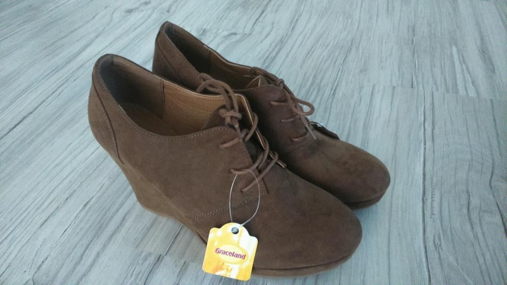 Buty koturny NOWE dł.26 cm