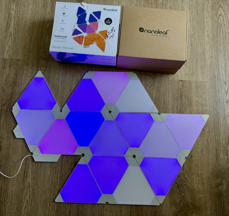 Nanoleaf Light Panels Apple Homekit ( 15 panels + RHYTHM)