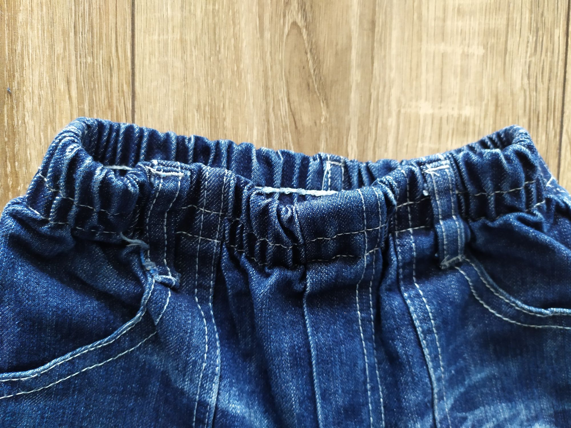 Spodnie dżinsy jeansy na gumce 2-3 lata