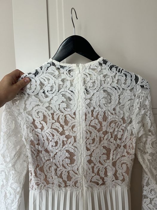 Весільна сукня Must Have