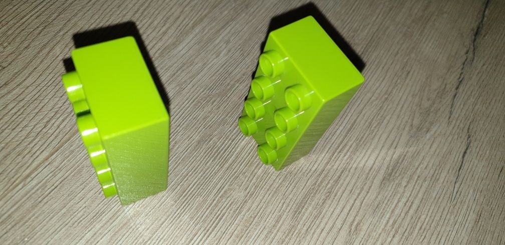 Klocki lego duplo 2x4 grube jasno zielone 2szt