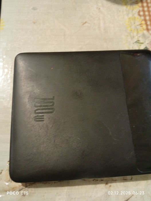 Павер банк басеус