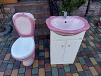Toaleta umywalka szafka WC