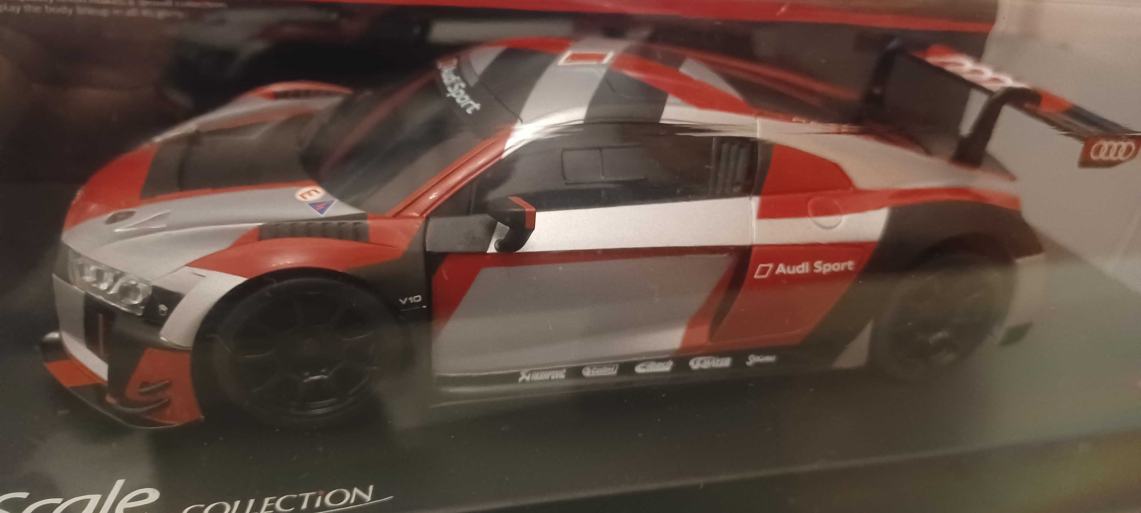 Kyosho Mini-Z Audi R8 LMS 2016 "Gray/Red" - Auto Scale Collection