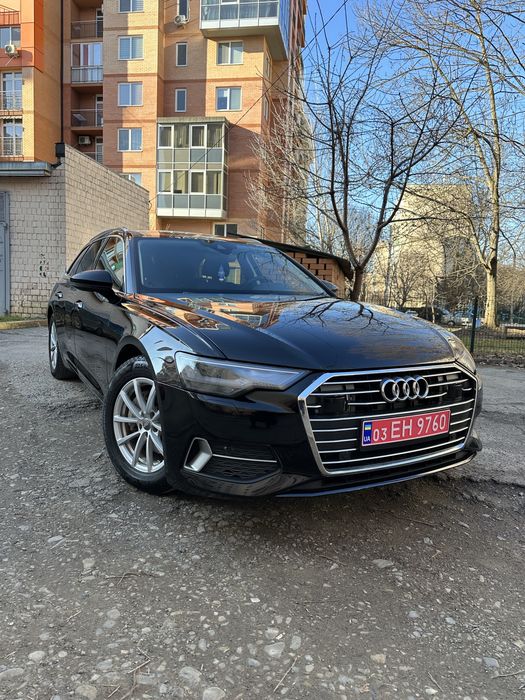 Ауді а6 с8.Відмінний стан.