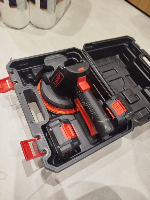 Przyssawka wibracyjna do płytek SENDI VSC-18