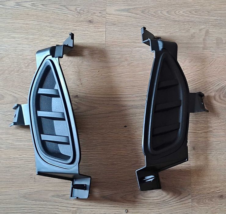 Заглушки в бампер Ford Escape Mk4 2020+