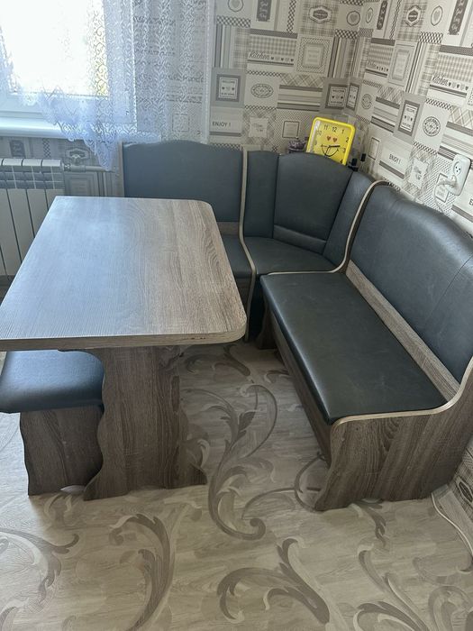 Продам Кухонний уголок