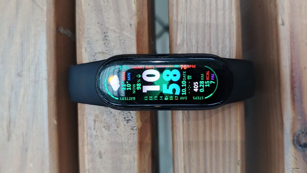 Mi Band 6 Xiaomi оригінал в гарному стані.