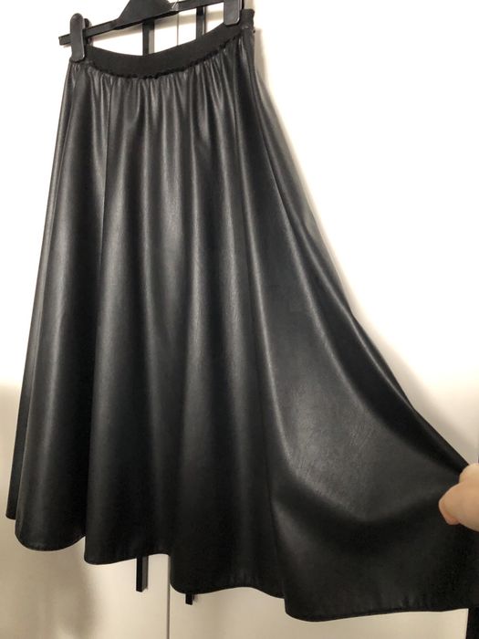 Спідниця з еко шкіри