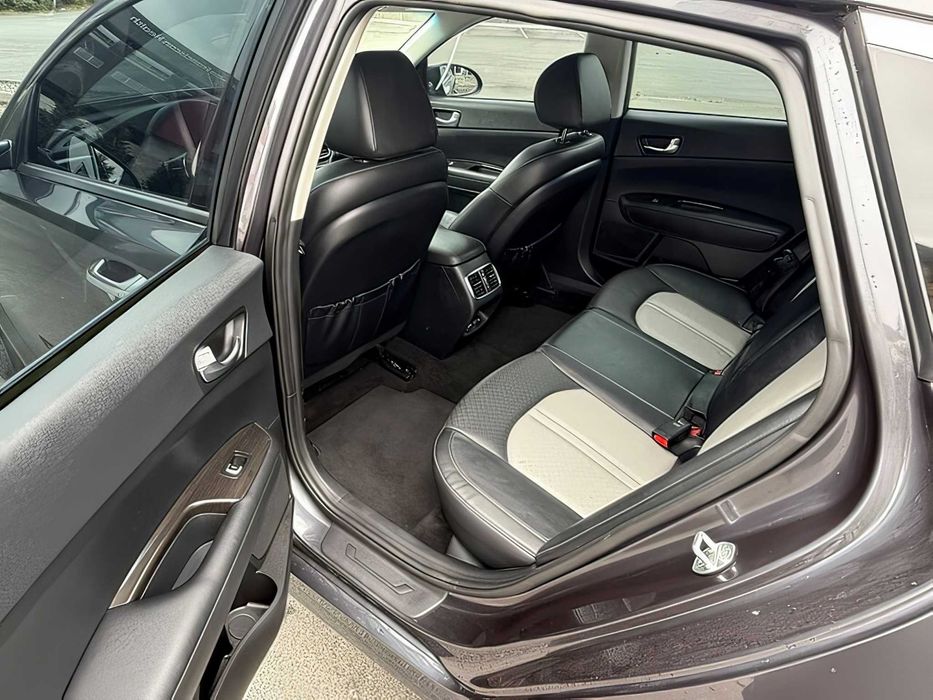 Kia Optima      2019
