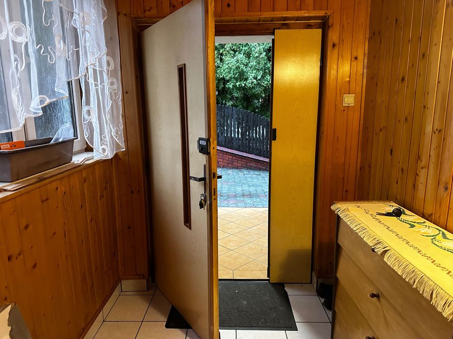 TANIO drzwi wejsciowe lewe dostawka 2 zamki, klamka